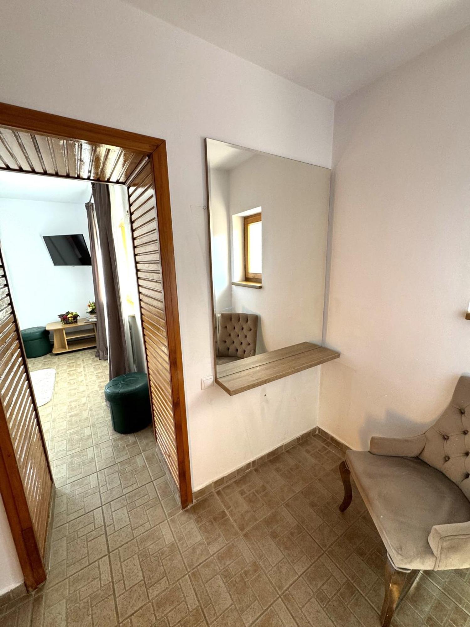 Hotel Alisio à Sinaia Extérieur photo